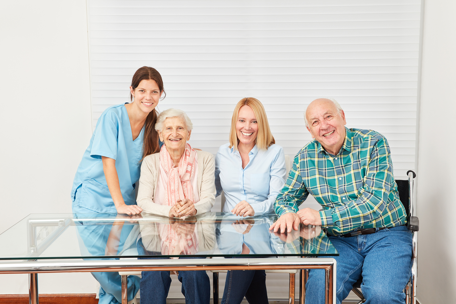 How to Create a Senior Home Care Plan for Your Parent
