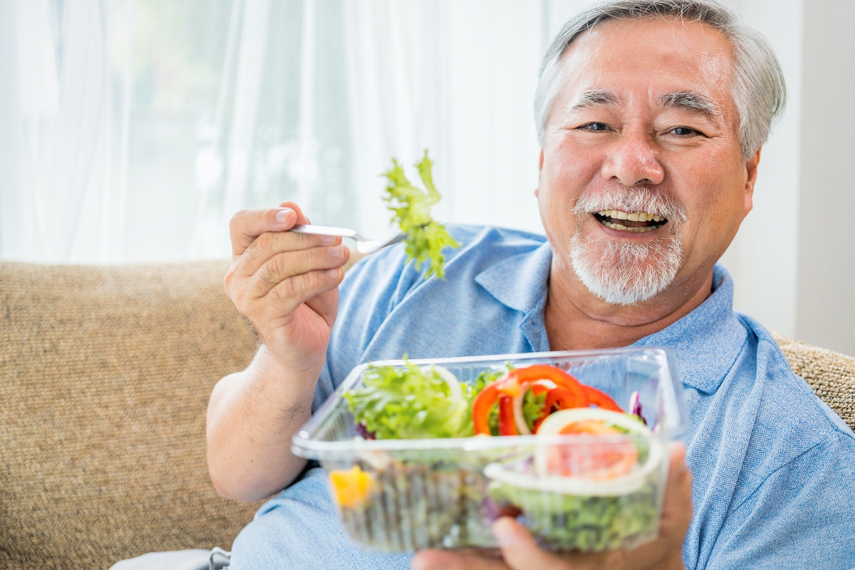 Should Seniors Make New Year’s Resolutions about Dietary Changes?